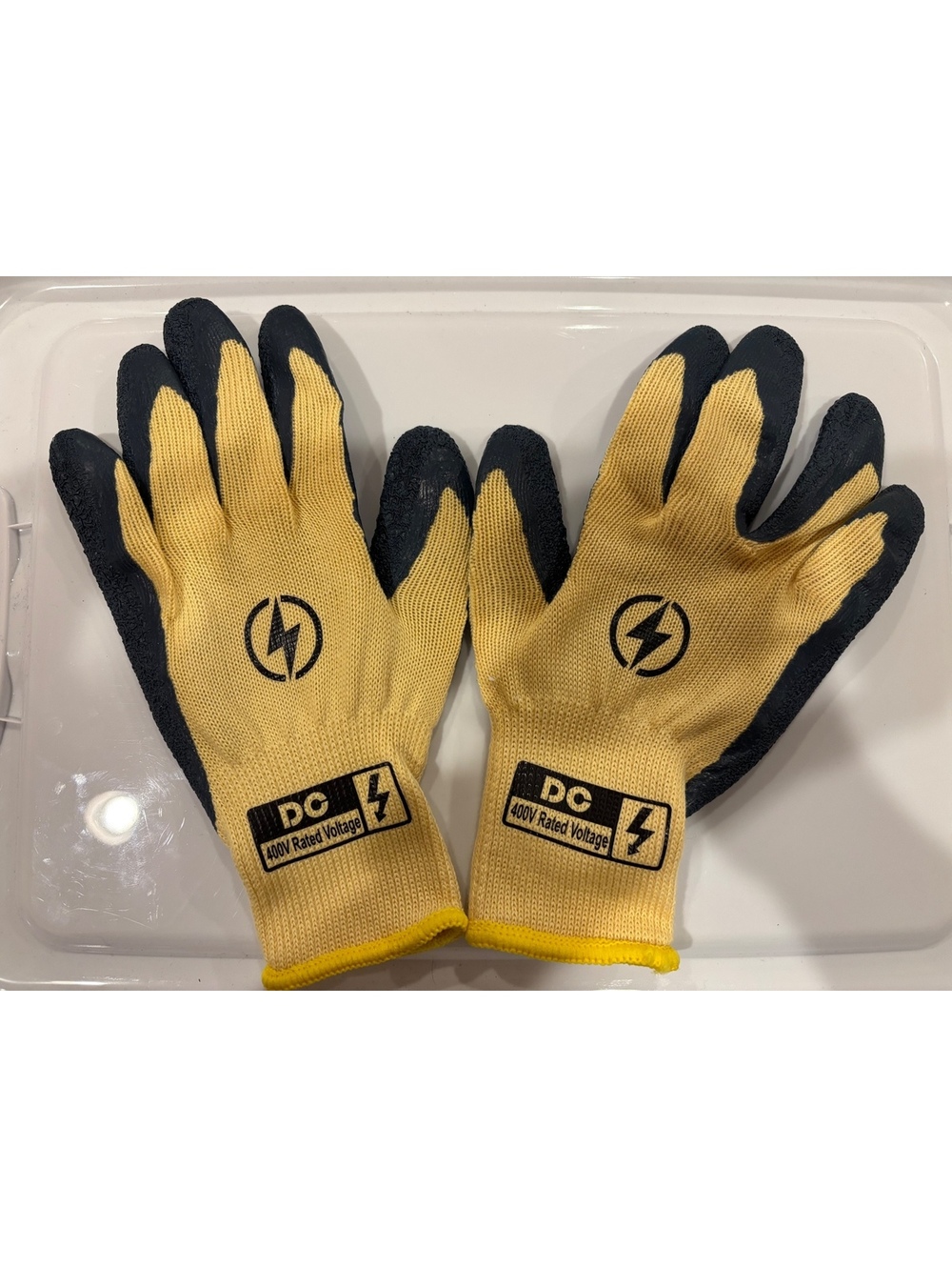 DC safety work gloves yellow and gray